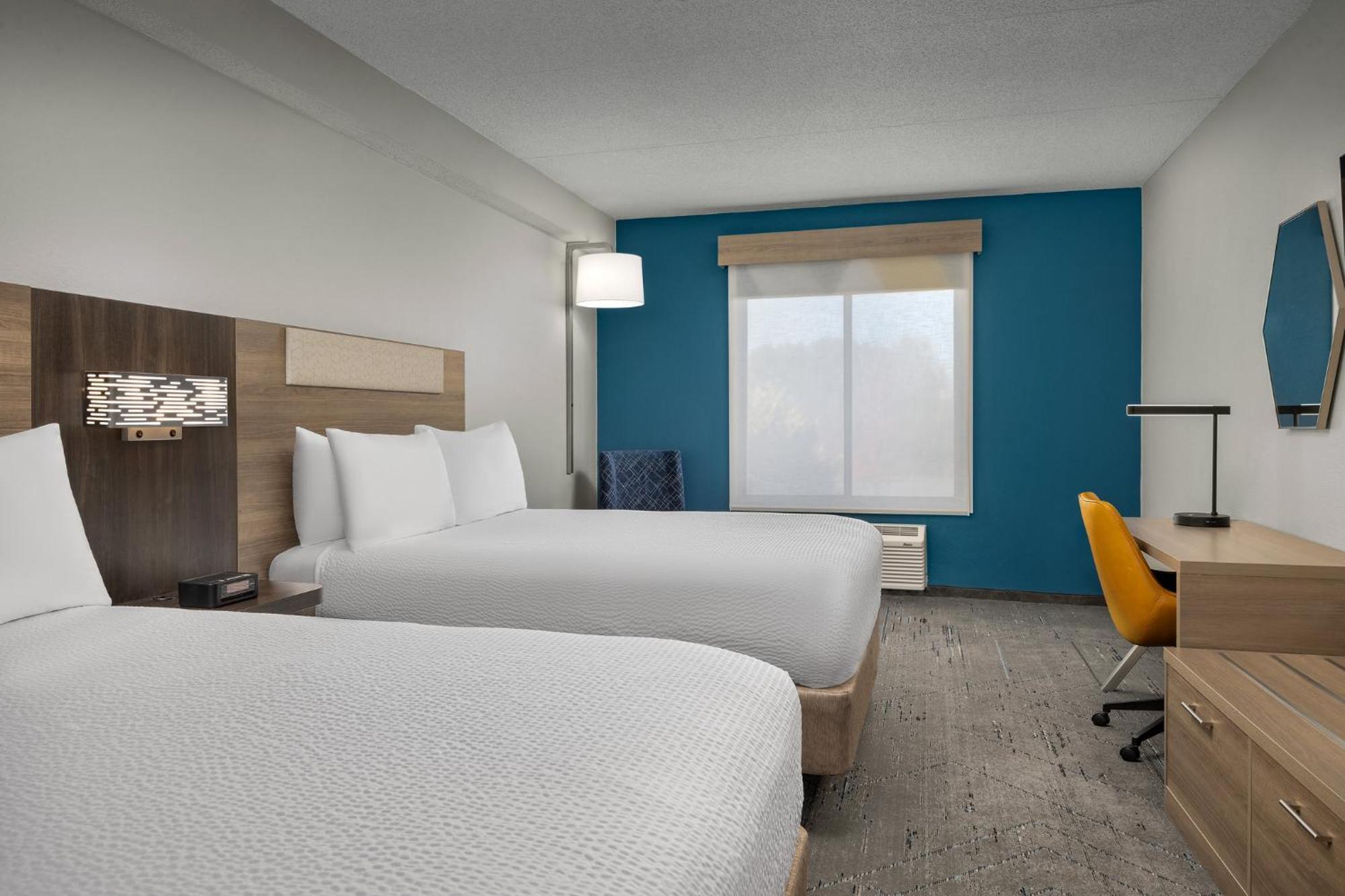 Holiday Inn Express Hotel & Suites Greensboro - Airport Area By Ihg Exteriér fotografie