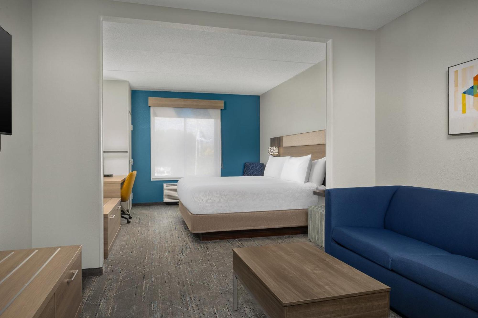 Holiday Inn Express Hotel & Suites Greensboro - Airport Area By Ihg Exteriér fotografie