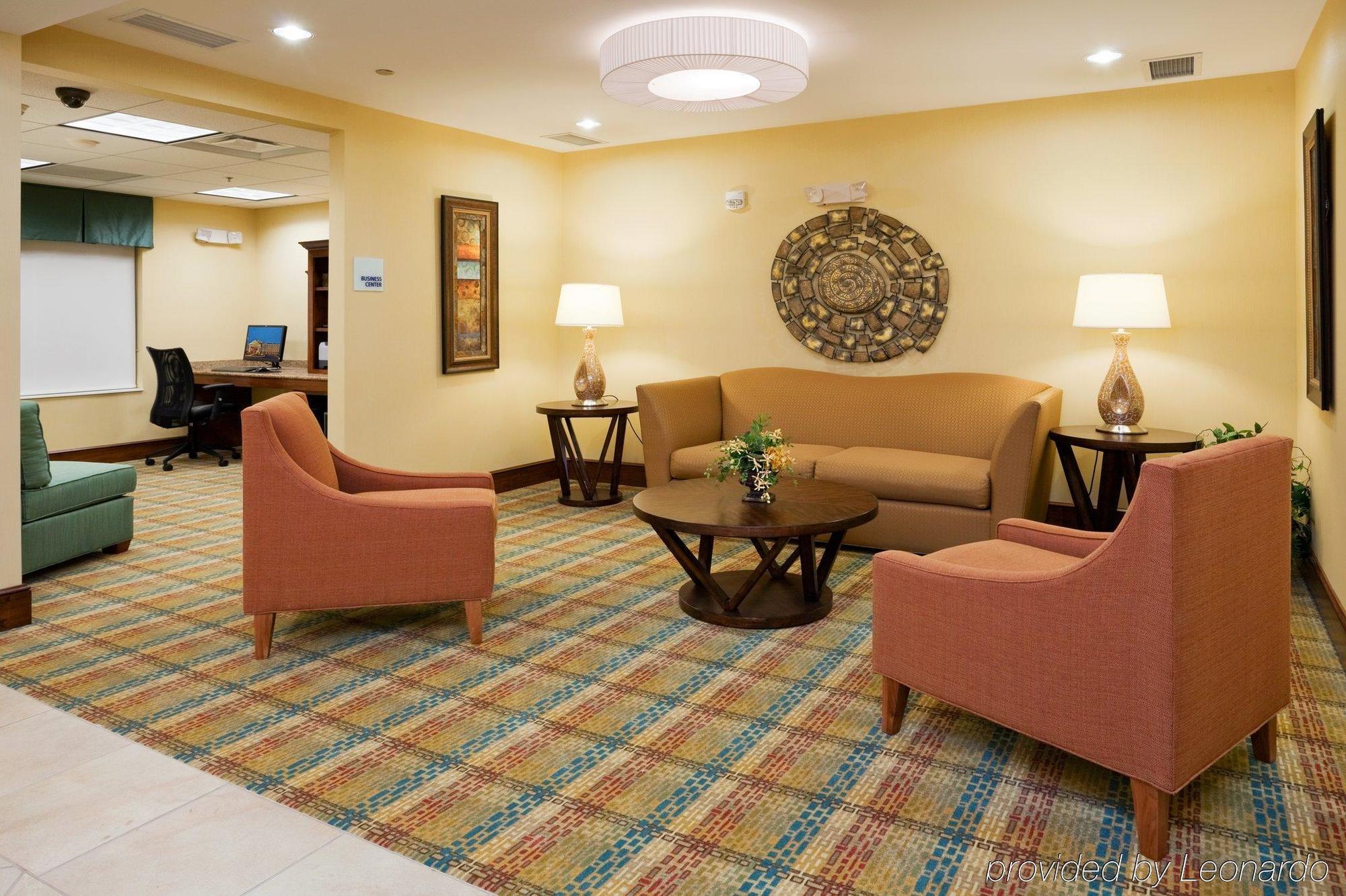 Holiday Inn Express Hotel & Suites Greensboro - Airport Area By Ihg Exteriér fotografie